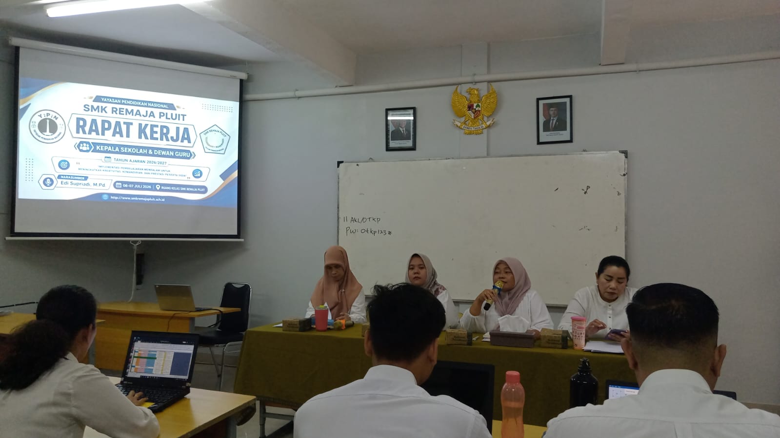 Berita: Rapat Kerja SMK Remaja Pluit Tahun Ajaran 2026/2027 Resmi Dibuka - SMK Remaja Pluit
